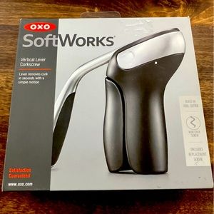 Oxo SoftWorks Vertical Level Corkscrew - NEW